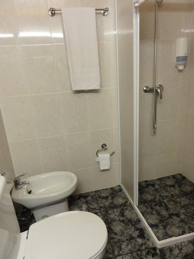 Ca L'Amadeu Hotel Vilanova de Escornalbou ภายนอก รูปภาพ