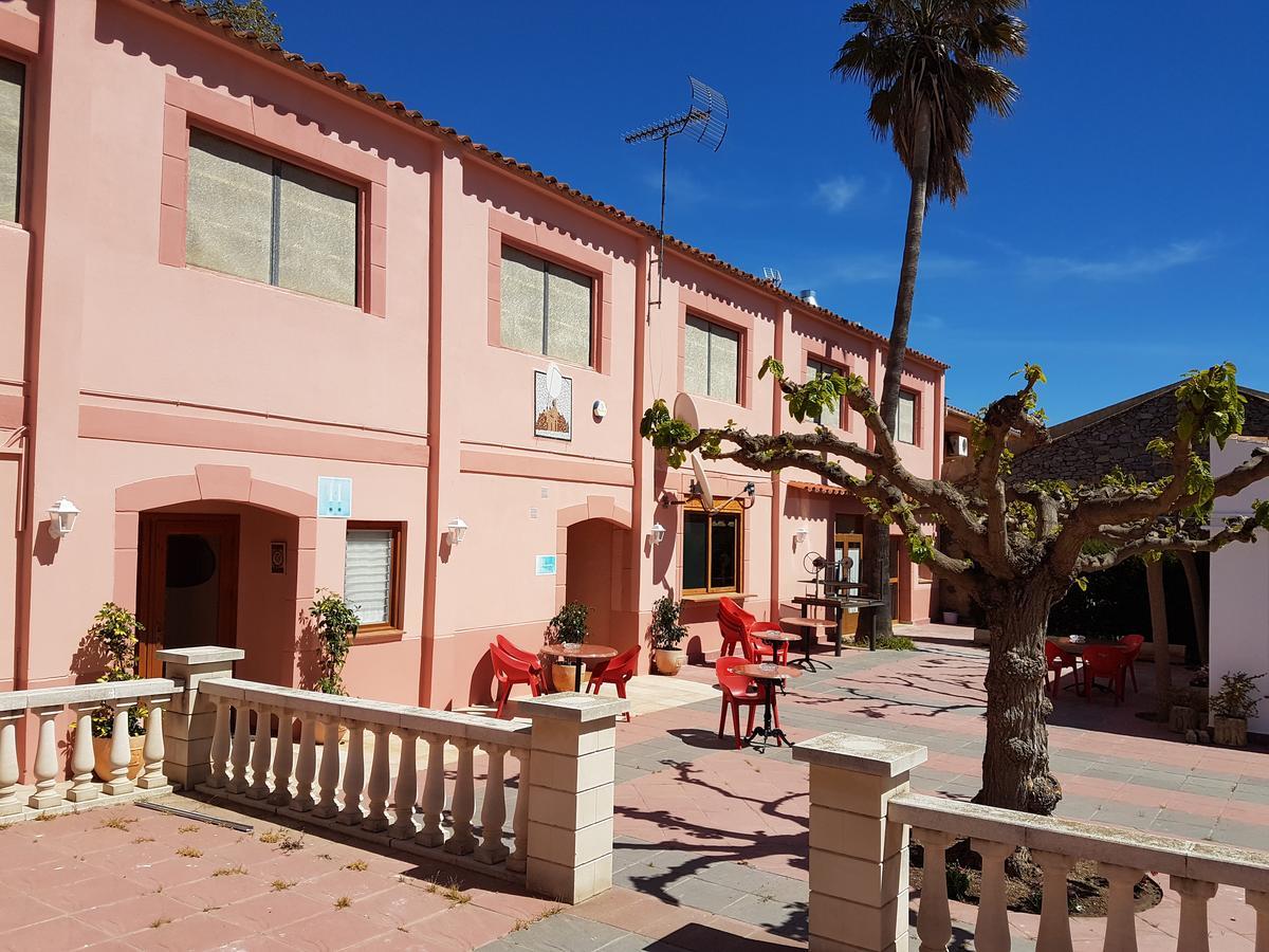 Ca L'Amadeu Hotel Vilanova de Escornalbou ภายนอก รูปภาพ